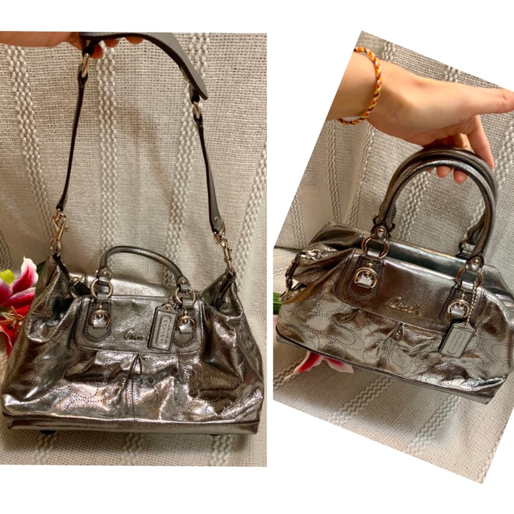 Coach 💖❤️ shoulder bag ✨2 styles in 1